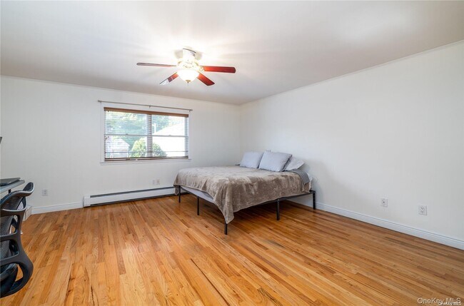 Building Photo - 138 N Forest Ave