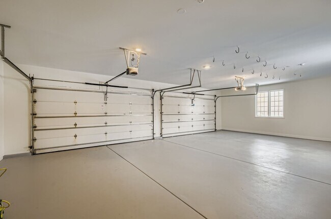 Building Photo - 1161 Gavin Ct