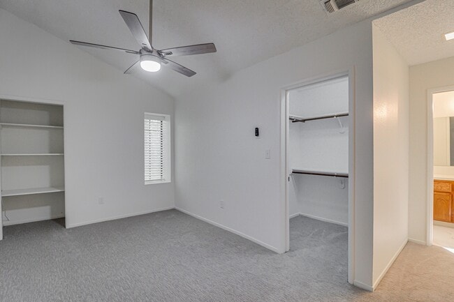 Building Photo - 7330 Stockdale Hwy