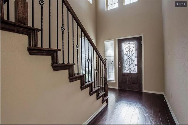 Building Photo - 616 Crowell Dr