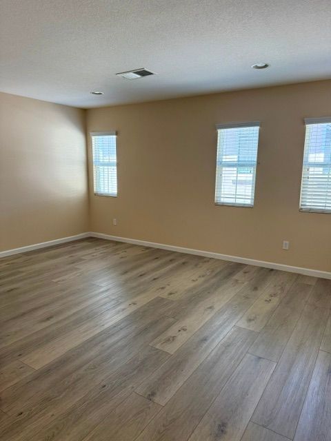 Building Photo - 12875 Cobblestone Ln