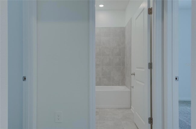 Building Photo - 1403 Brentwood Dr