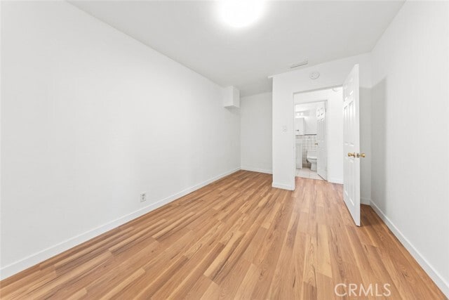 Building Photo - 19148 Saticoy St