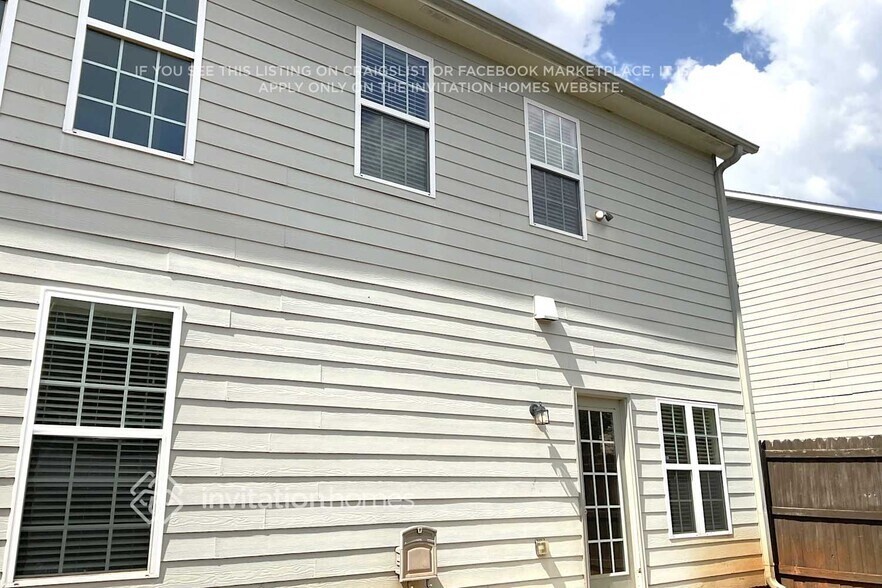 Building Photo - 5219 Cedar Shoals Dr