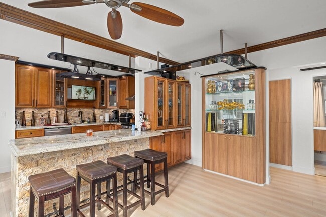 Building Photo - BEAUTIFUL HOME IN NORTH PB