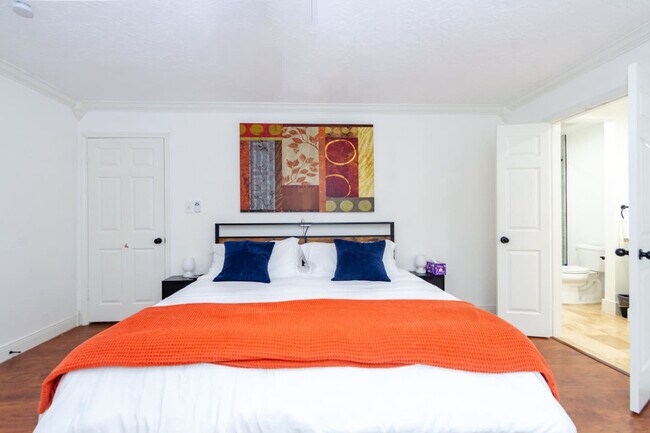 Building Photo - 1423 Sweet Grass Trail