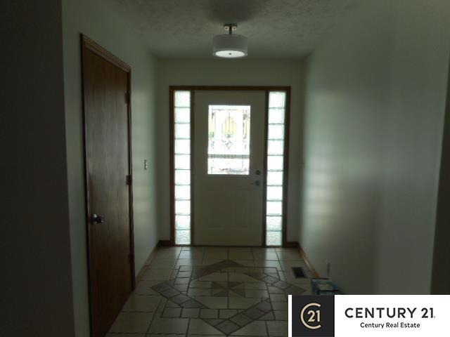 Building Photo - 4801 Hiland Dr