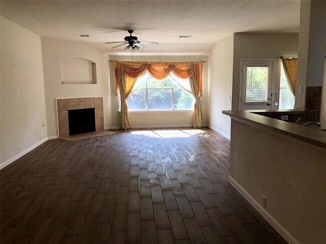 Building Photo - 3336 Alexander Valley Cove