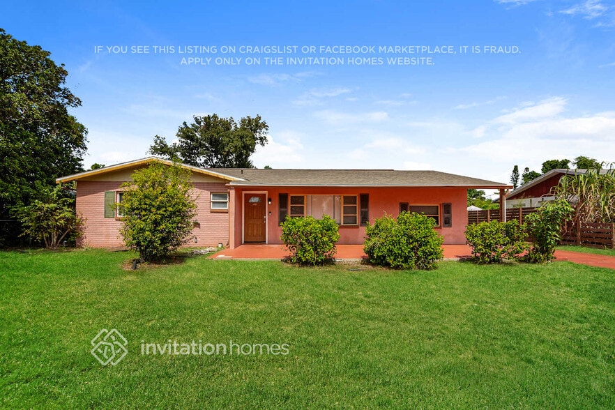 Primary Photo - 3207 49th Ave Dr W
