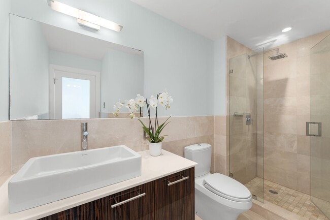 Building Photo - 7901 Noremac Ave