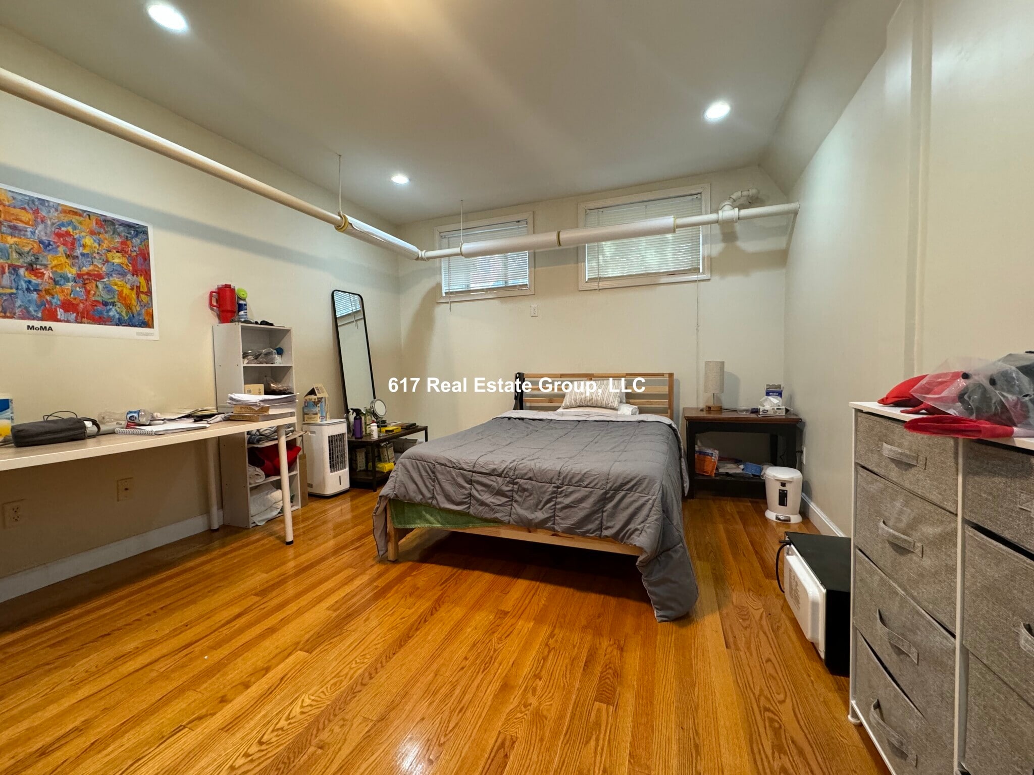 Building Photo - 18 Euston St