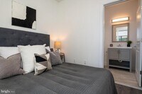 Building Photo - 818 Bladensburg Rd NE