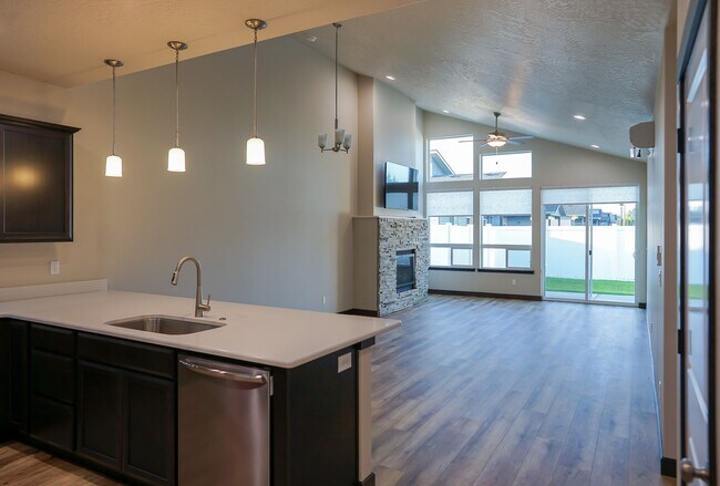 Building Photo - Just Completed  Beautiful Two Bedroom Two ...