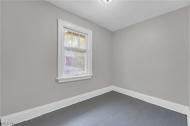 Building Photo - 1144 E 145th St