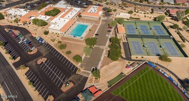 Building Photo - 14608 W Horizon Dr