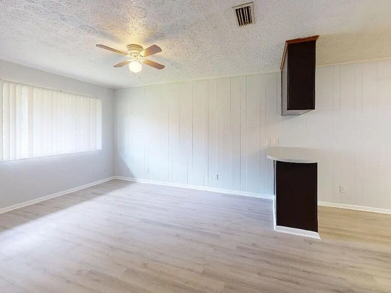 Building Photo - 763 Ernona St