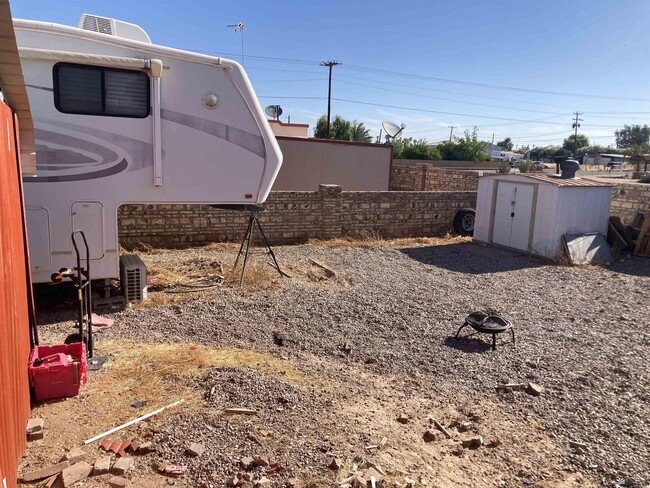 Building Photo - 10517 Camino Del Sol Dr