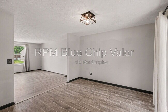 Building Photo - 11674 Greenhaven Ct
