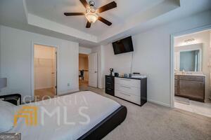 Building Photo - 882 Ambient Way