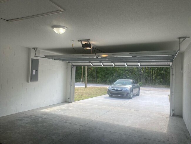 Building Photo - 15099 SE 93rd Ave
