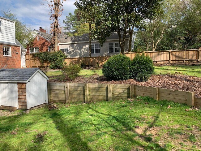 Building Photo - 3017 Mayview Rd