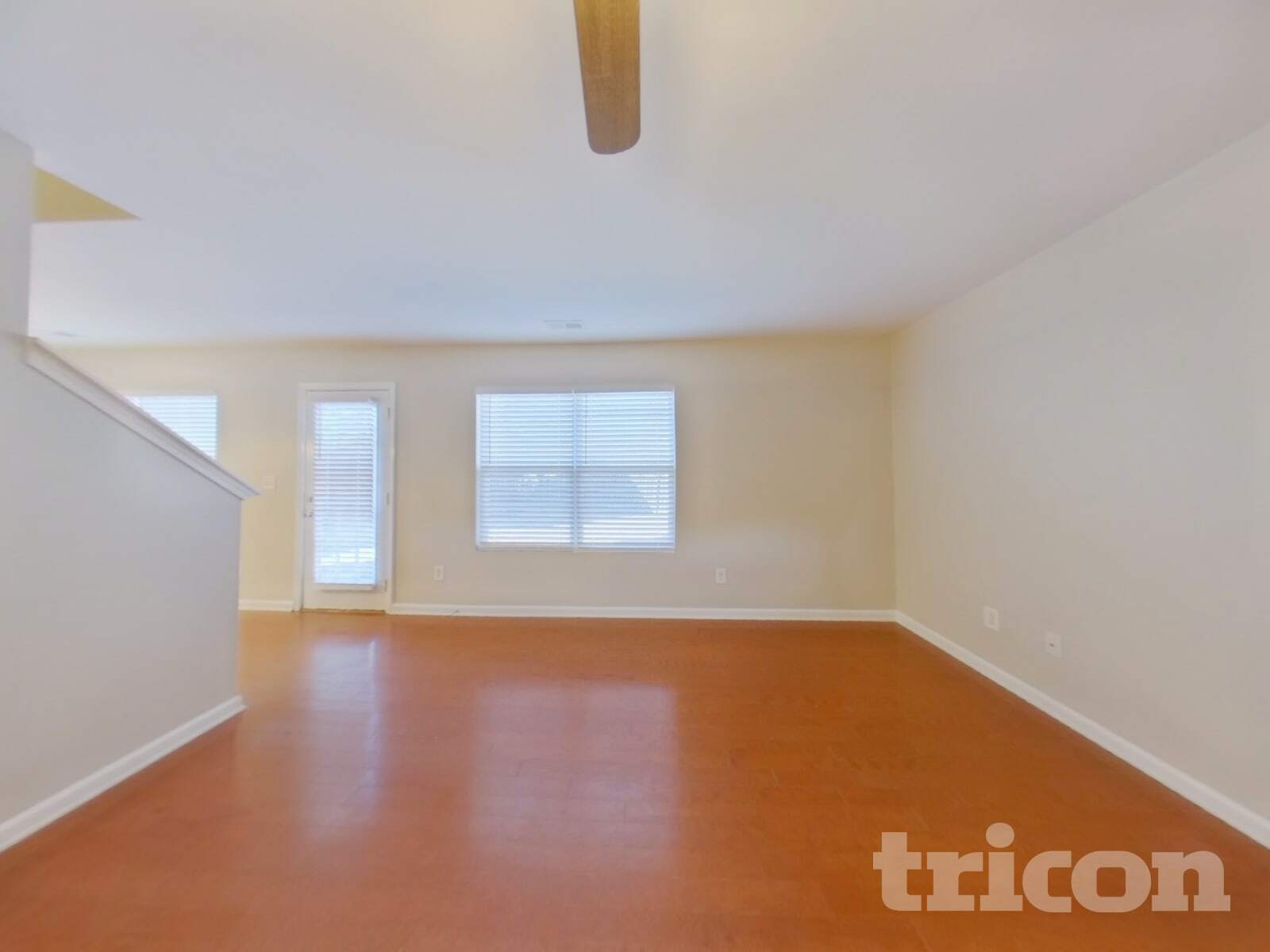 Building Photo - 9425 Macquarie Ln