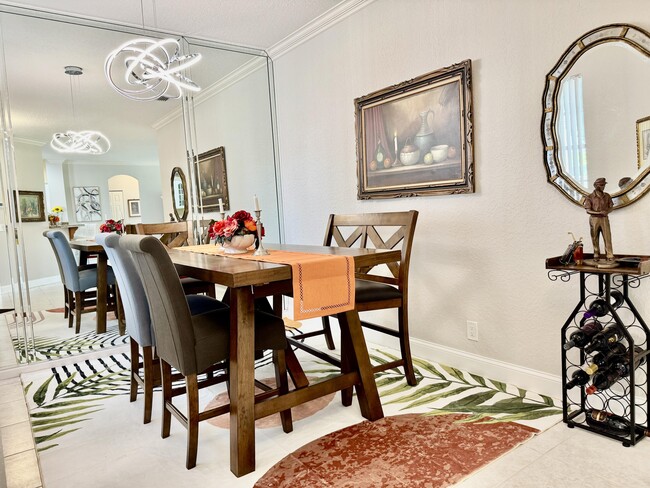 Building Photo - 8082 Aberdeen Dr