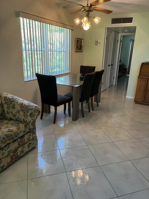 Building Photo - 457 Flanders Dr