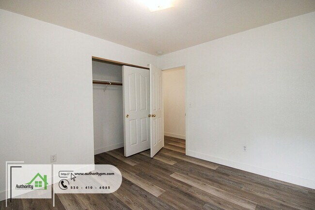 Building Photo - 5449 Mill Pond Ln