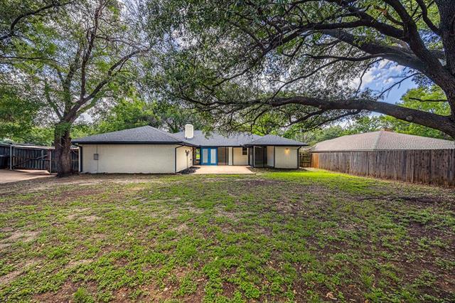 Building Photo - 6509 S Hulen St