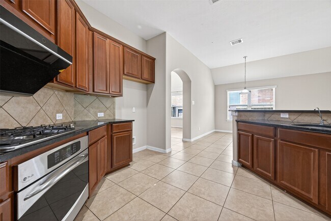 Building Photo - 24431 Ranchwood Springs Ln