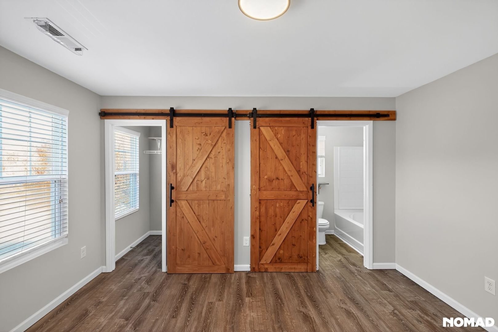 Building Photo - 2321 Autumn Mist Dr