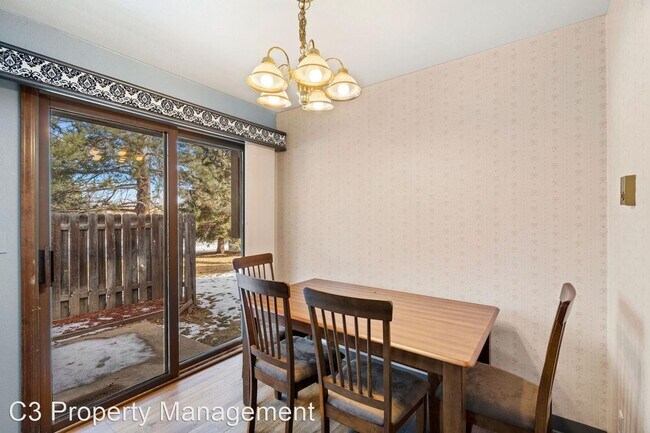 Building Photo - 4 br, 2 bath House - 2800 Sagebrush Drive