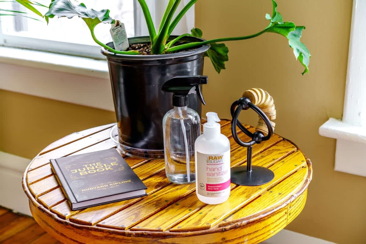 Building Photo - 621 Dennison Ave