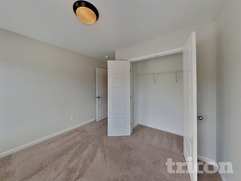 Building Photo - 3235 Prospect Church Rd