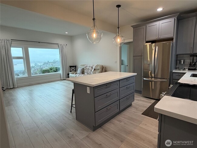 Building Photo - 3020 N 33rd St