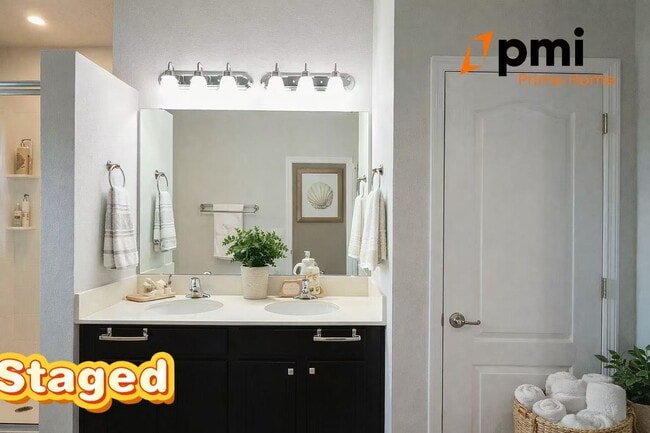 Building Photo - 17948 Passionflower Cir