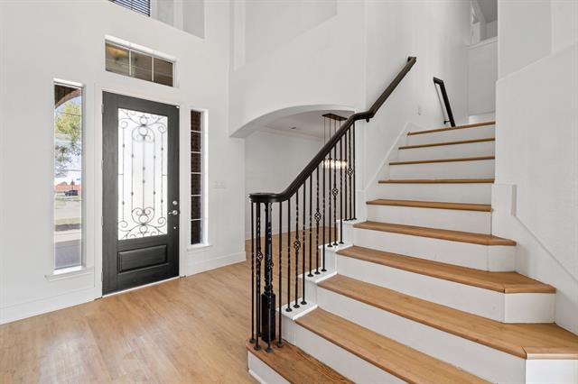 Building Photo - 830 Trail Dr