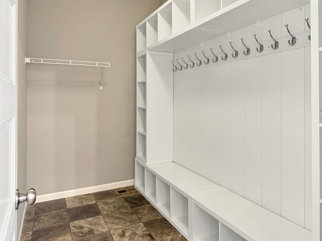 Building Photo - 5526 Wisconsin Ave N