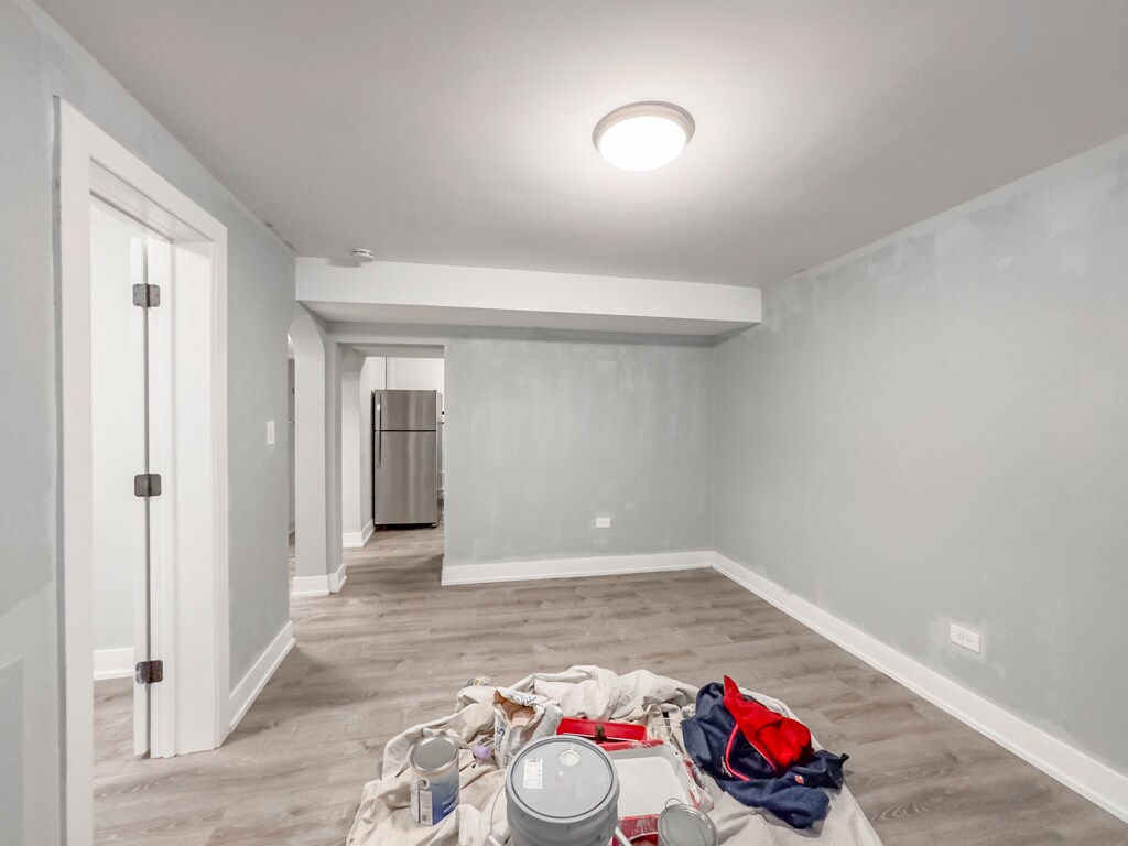 Building Photo - 4416 N Wolcott Ave