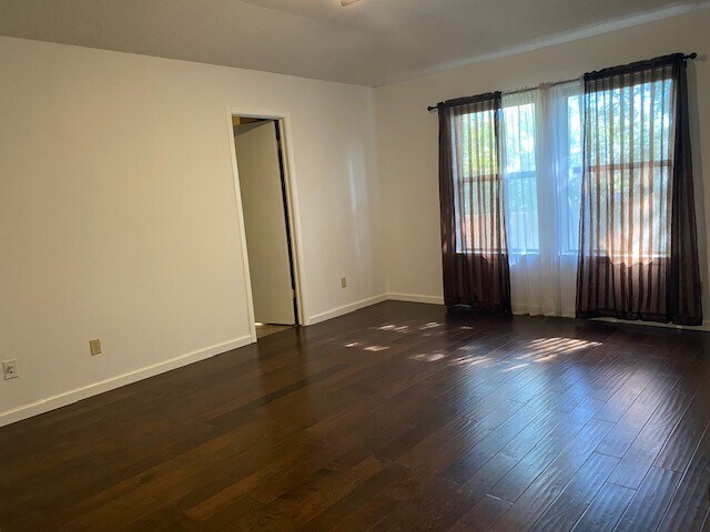 Building Photo - 1803 Ryon Cove