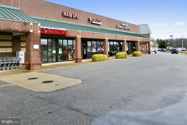 Building Photo - 3608 Felmore Ct