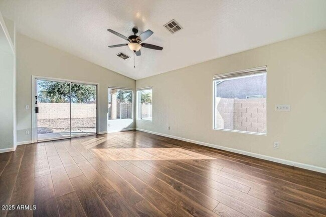 Building Photo - 15436 W Port Royale Ln