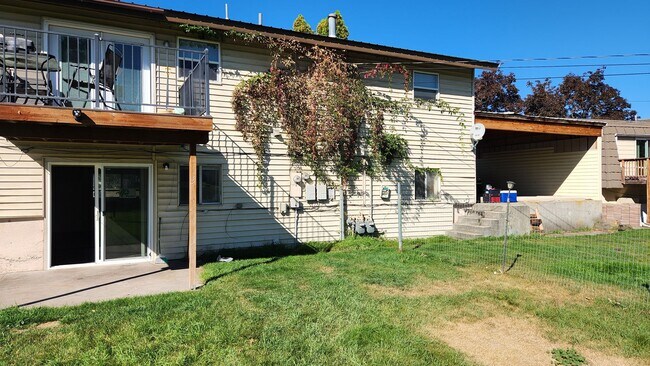 Building Photo - RES4116