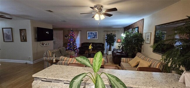 Building Photo - 6104 Bonnie Brook Blvd