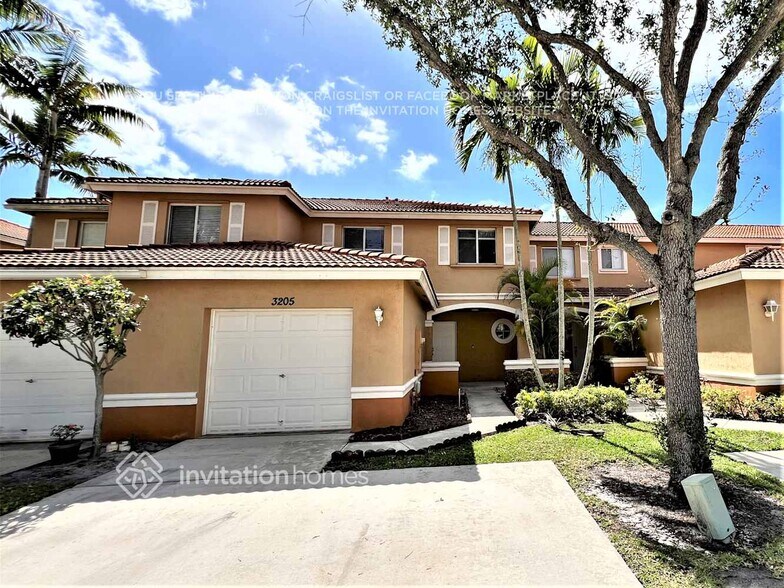 Primary Photo - 3205 Osprey Ln