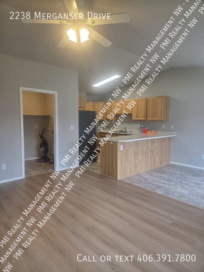 Building Photo - 2238 Merganser Dr