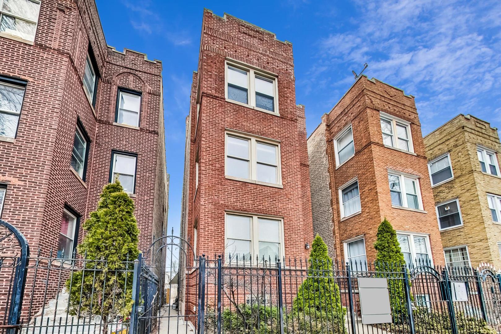 Building Photo - 3330 W Hutchinson St