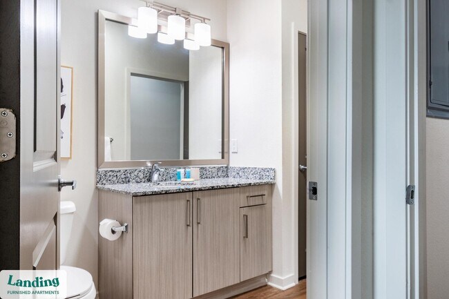 Building Photo - 2439 Casona Ln