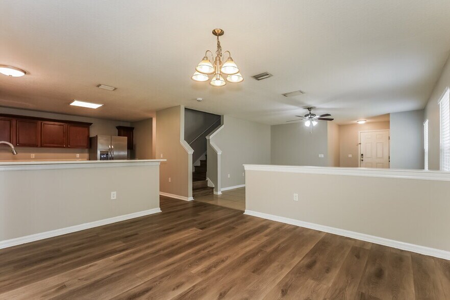 Building Photo - 11821 Mango Cross Ct